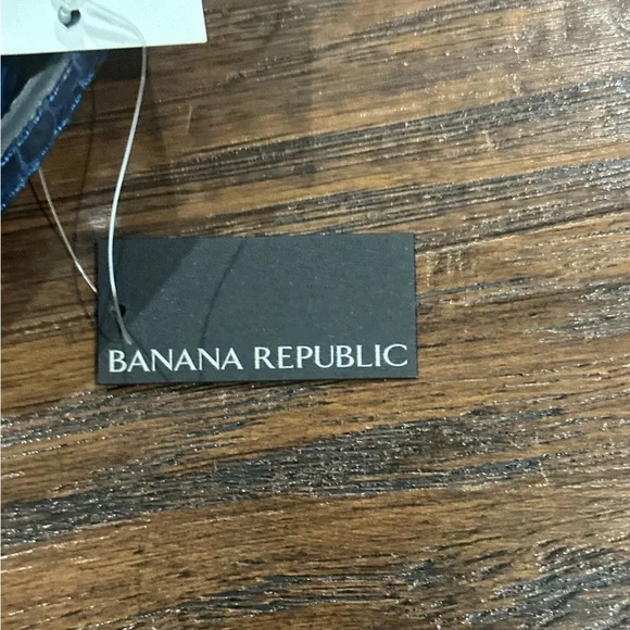 Banana Republic Blue & Gold Purse - Picture 10 of 15